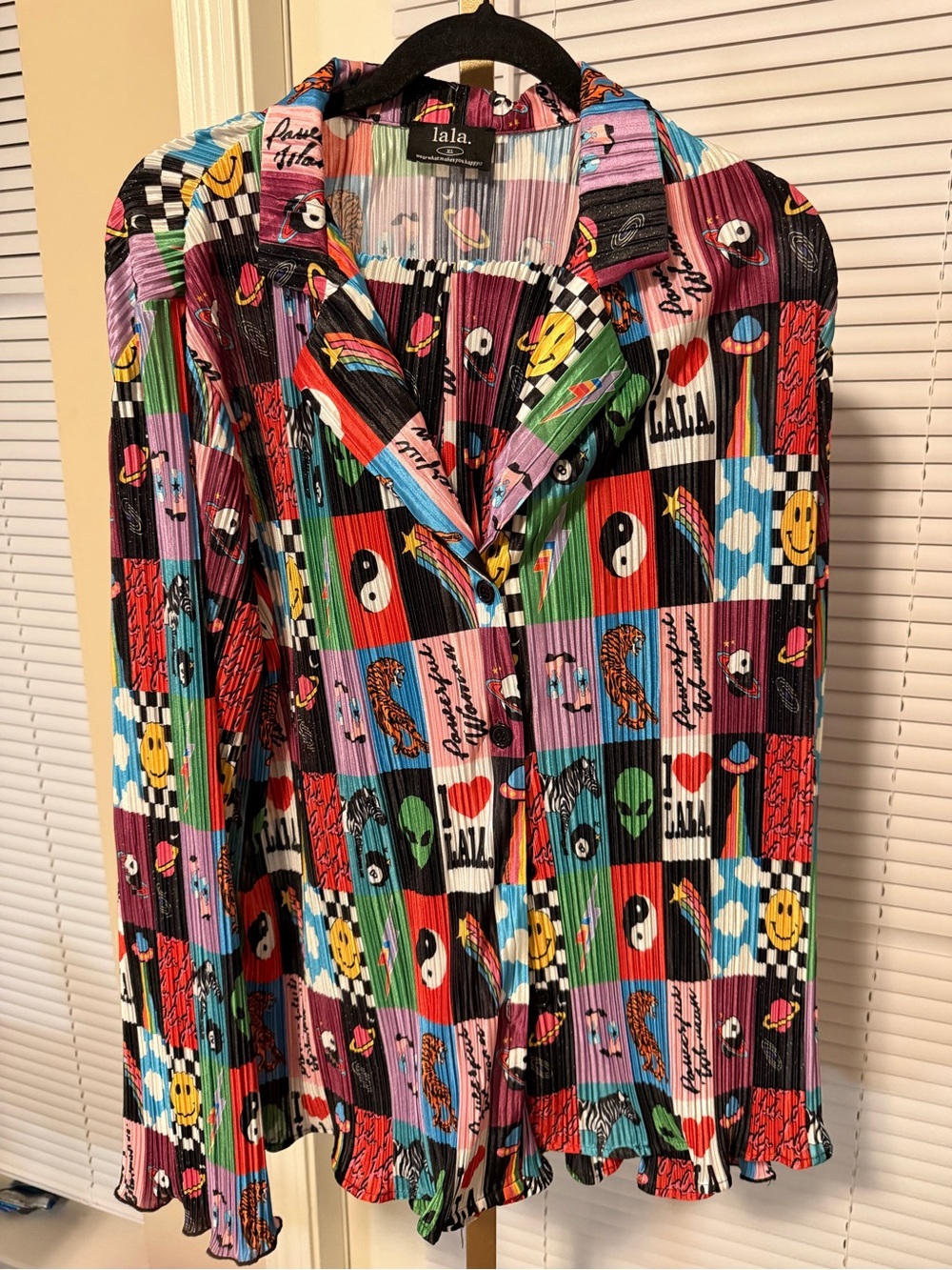 Dressed in Lala Plisse Long Sleeve Set in Lala’s World Print - Size XL - Picture 4 of 4